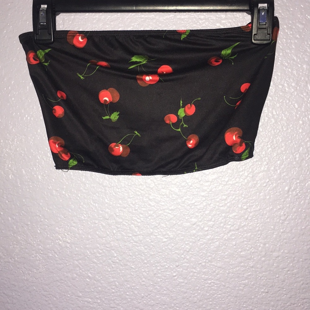 Cherry crop top